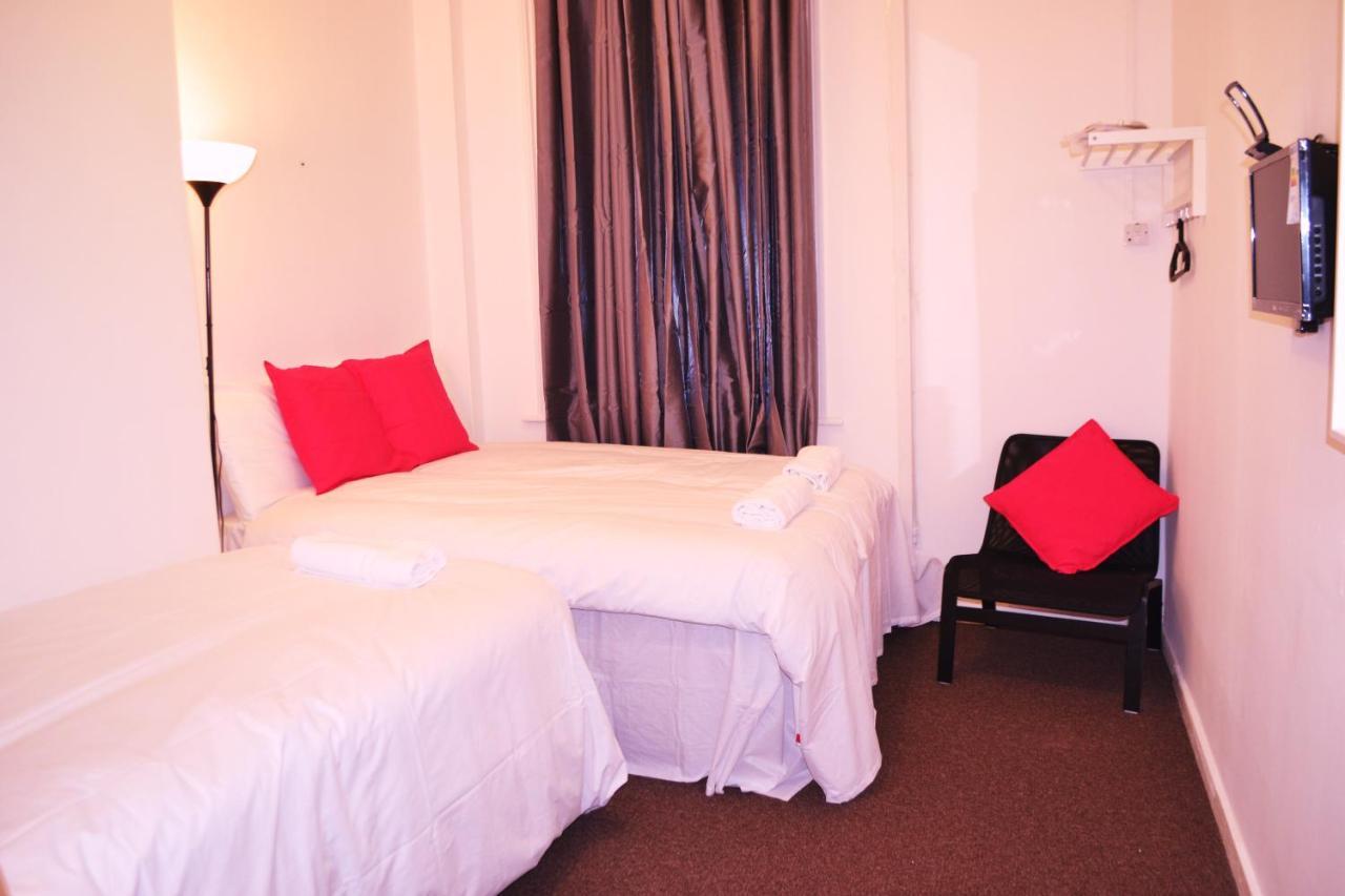The Lion Head Hotel London Exterior photo
