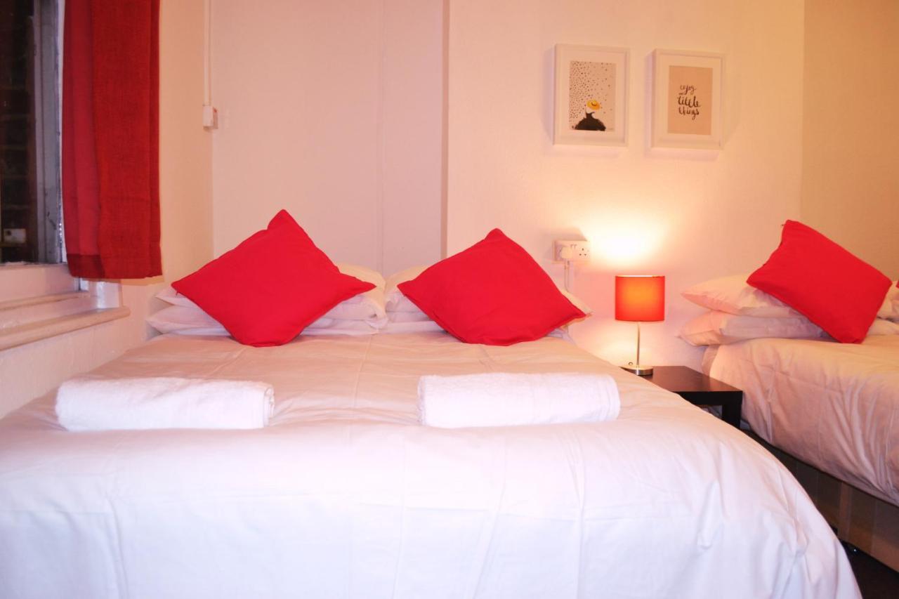 The Lion Head Hotel London Exterior photo