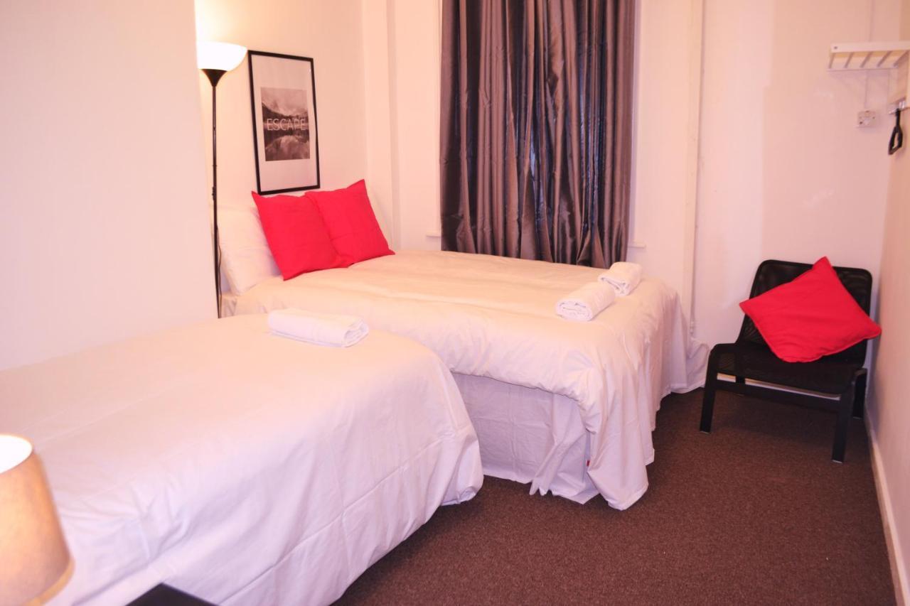 The Lion Head Hotel London Exterior photo
